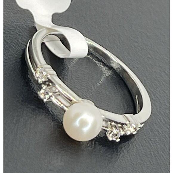 Sterling Silver Pearl(5mm) Lab Sapphire Ring Stunning Luxury Chic (Size 7) NEW - Picture 15 of 16